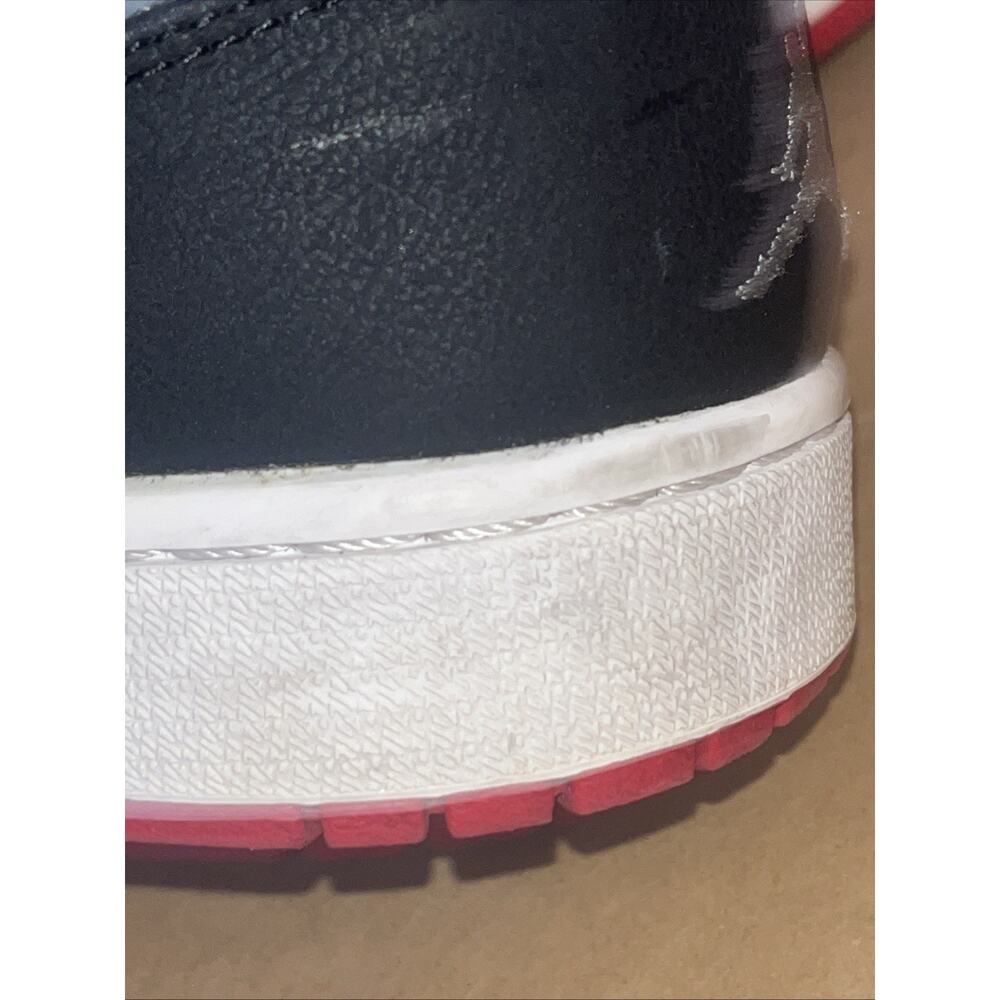 Nike Air Jordan 1 Mid Sneakers Men’s 13 Black Cool Grey Red Shoes 554724-004 - Picture 4 of 13